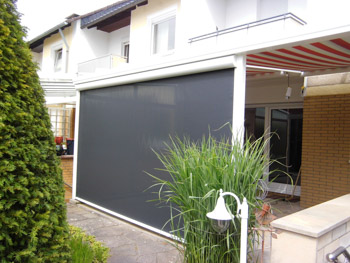 Gebr. Peters GmbH Referenzen | Zip-Screens